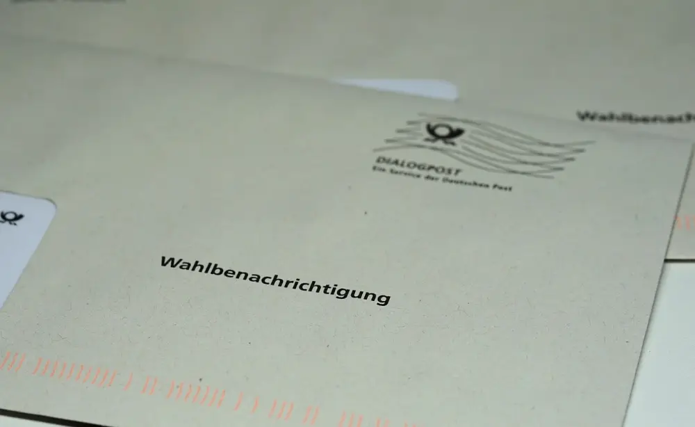 Federal election, election notification, letter choice, choice, letter, democracy, bundestag, post office, illustrating